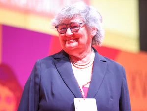 Miniatura: Środa: Trump chory psychicznie. Nawrocki...