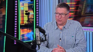 Miniatura: Nowa praca znanego dziennikarza. Był tam...