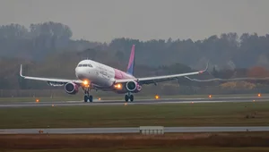 Miniatura: "Groził członkom załogi". Linie lotnicze...