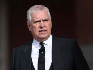 Miniatura: Zwrot ws. brata króla Karola. Były książę...