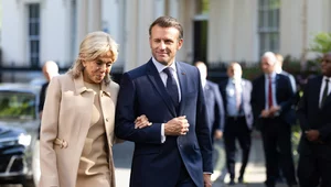 Miniatura: Macron na bankiecie u króla Karola III....