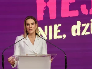 Miniatura: Pierwsza dama ruszyła do działania. Nowe...