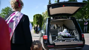 Miniatura: "Zapytał się: kiedy tata wróci?"....