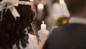 Miniatura: Ksiądz z TikToka grzmi na komunijne...