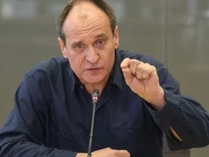 Miniatura: "On miał jakieś problemy". Muzyk ostro...