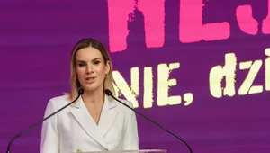 Miniatura: Pierwsza dama ruszyła do działania. Nowe...